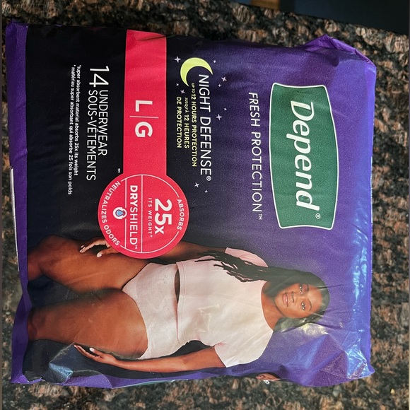 DEPEND’s night defense flex fit women’s adult incontinence disposable underwear. - Picture 3 of 3